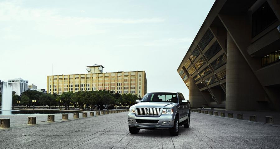  Lincoln Mark LT Concept 2006 года  (фото 42 из 74)